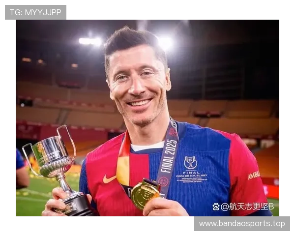 世体预测马竞巴萨首发阵容格子莱万小蜘蛛及拉菲尼亚领衔出战